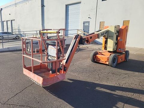 2015 JLG E300AJP Boom 30-33' Articulating Dc
