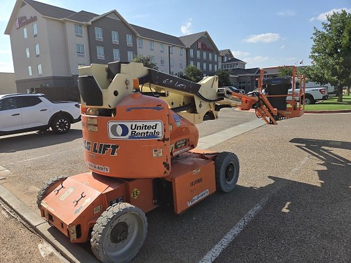 2015 JLG E400AJPN for sale in Las Vegas, NV