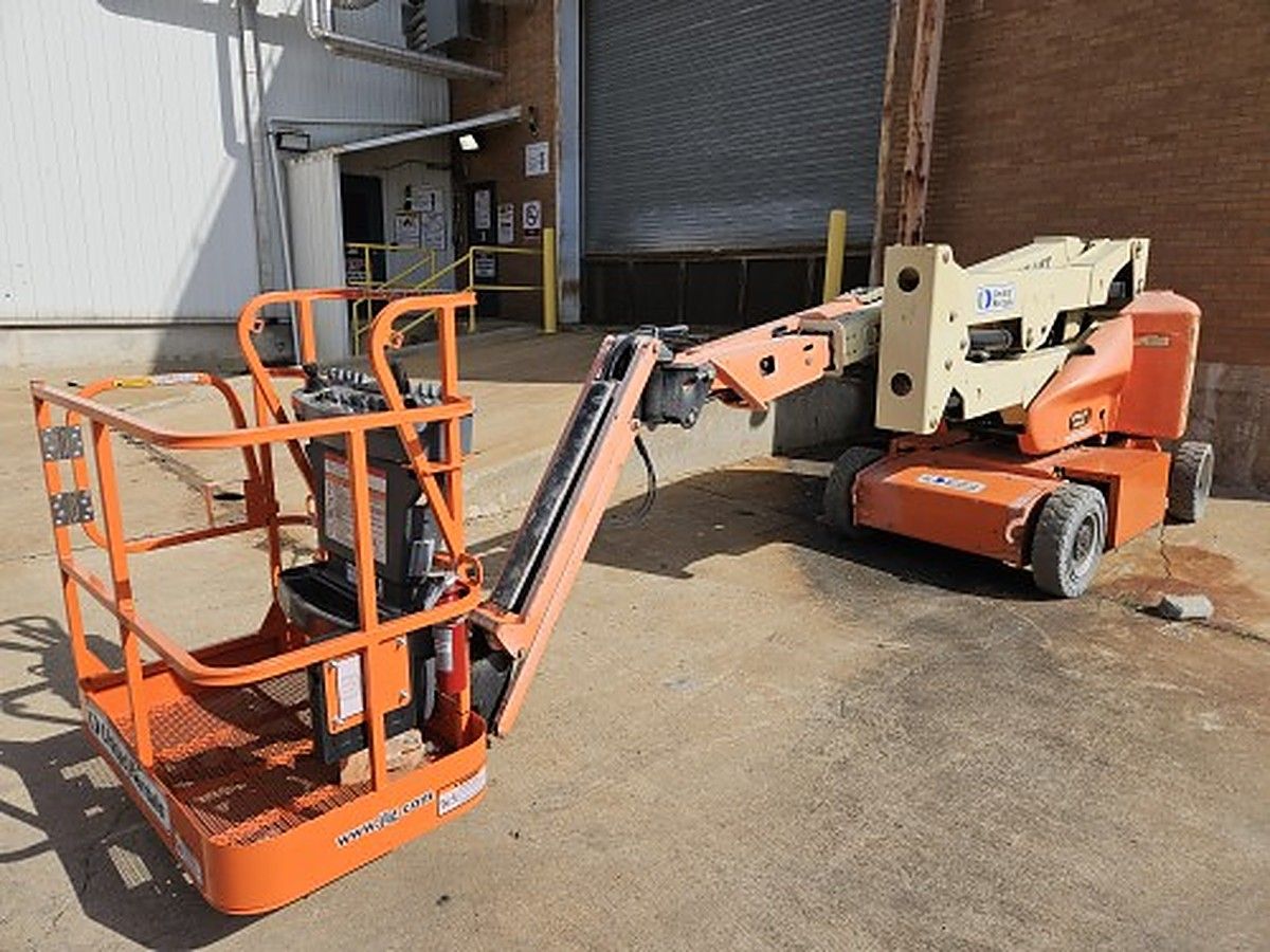JLG E400AJPN photo 5