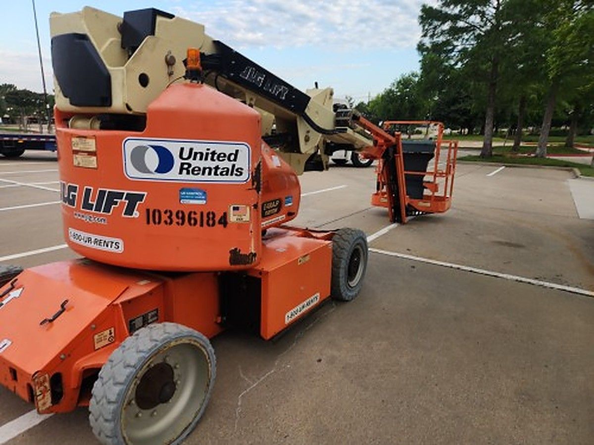 JLG E400AJPN photo 4