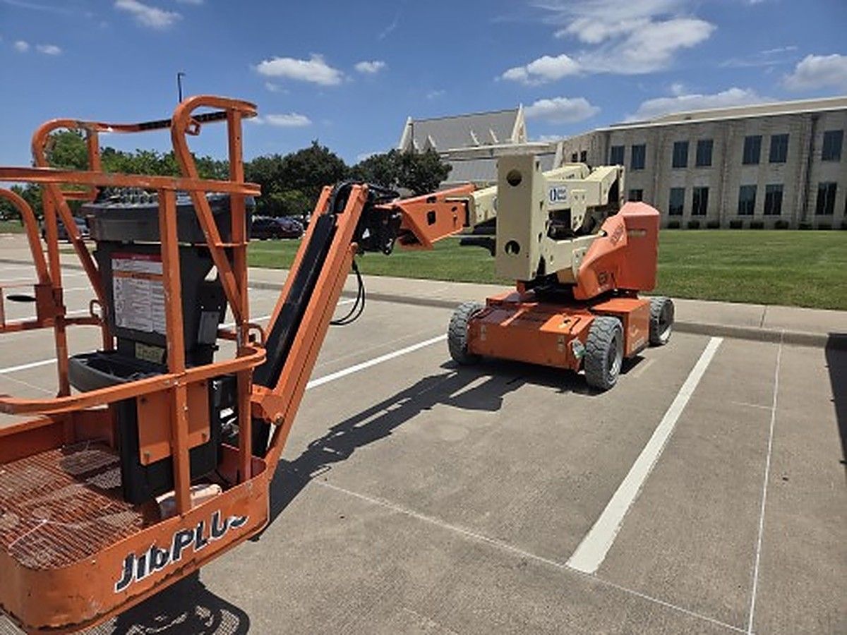 JLG E400AJPN photo 6