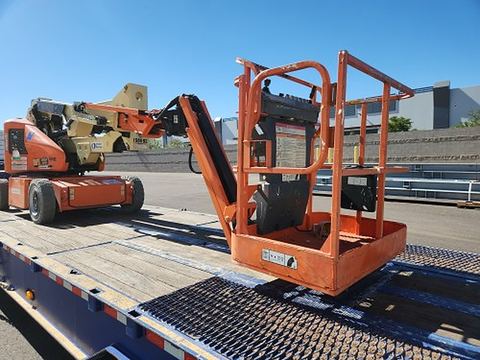 2015 JLG E400AJPN Boom 40-46' Articulating Elec Narrow