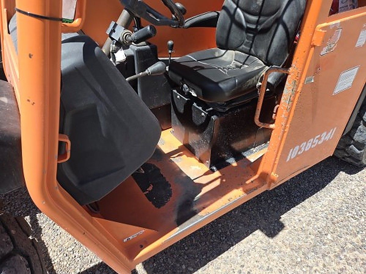 JLG G6-42A photo 10