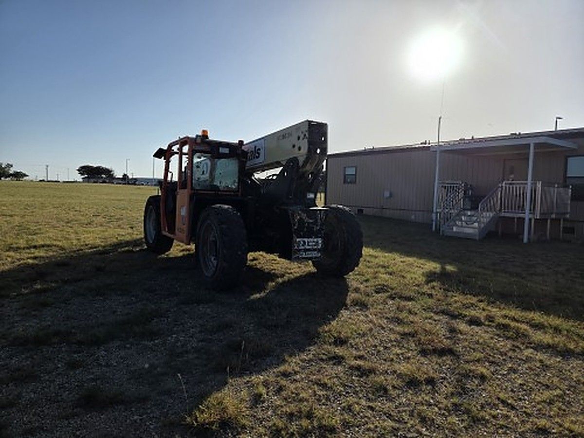 2015 JLG G6-42A for sale in Las Vegas, NV