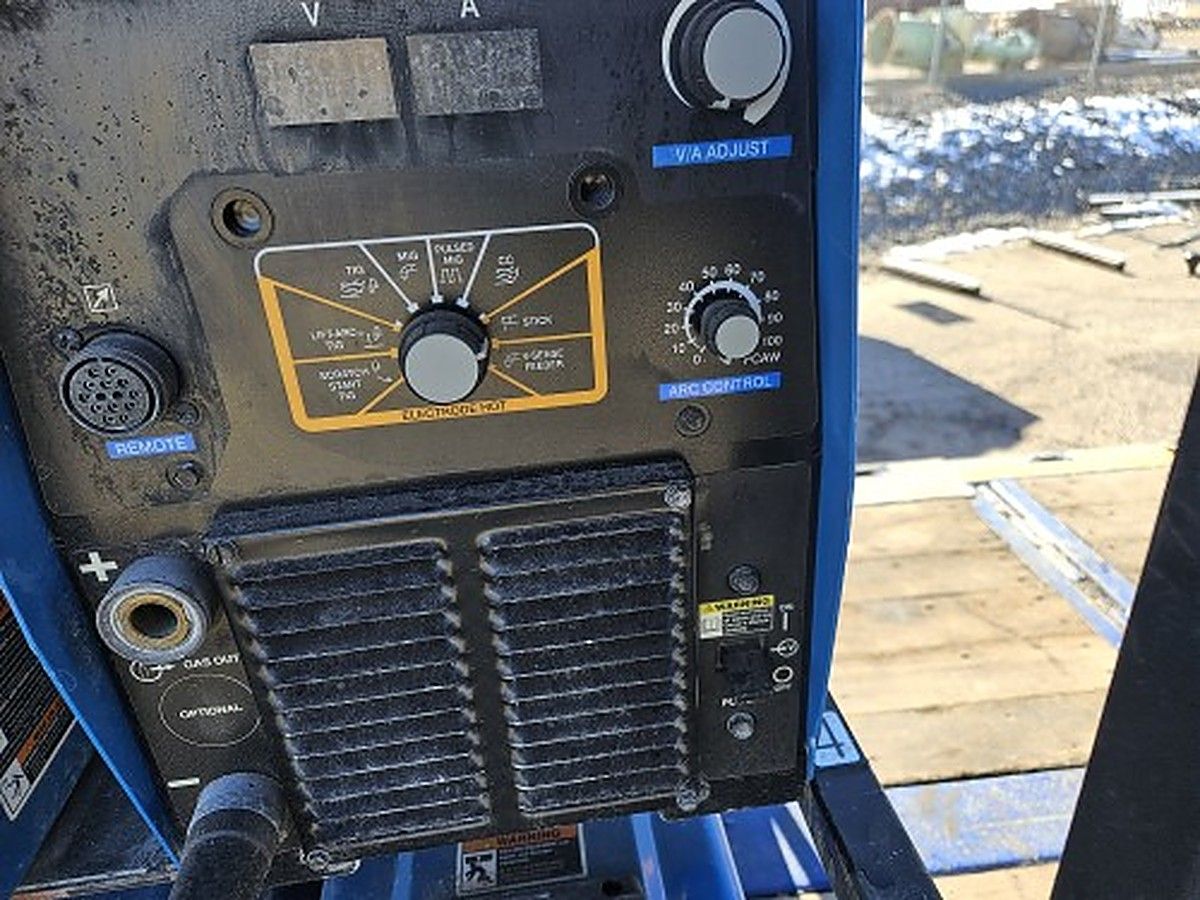 MILLERELEC XMT 350 CC/CV photo 3