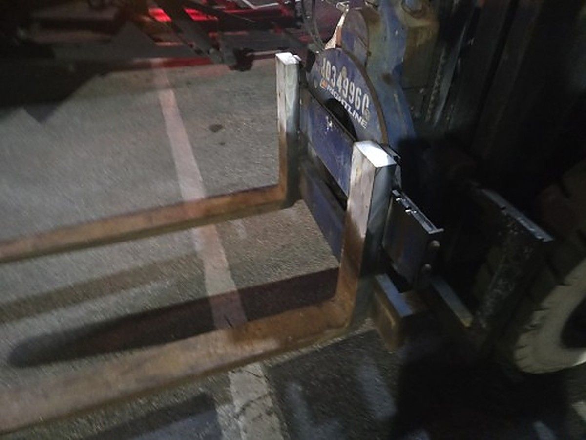 RIGHT LINE R040B-37A photo 2