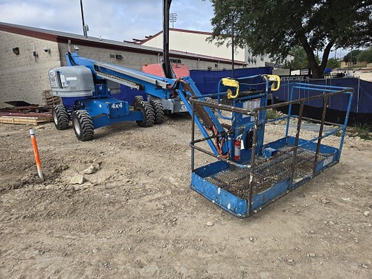 SKYJACK SJ45T photo 2