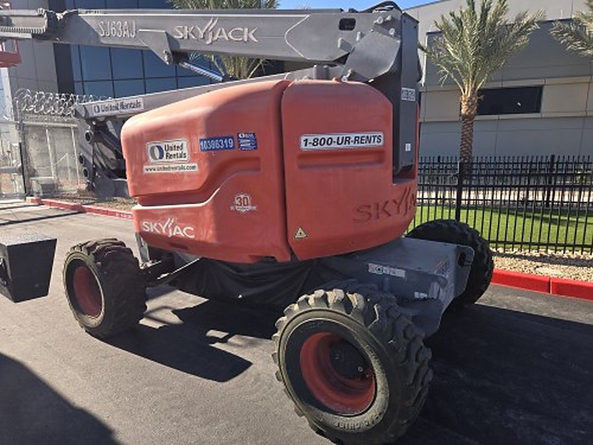 SKYJACK SJ63AJ photo 10