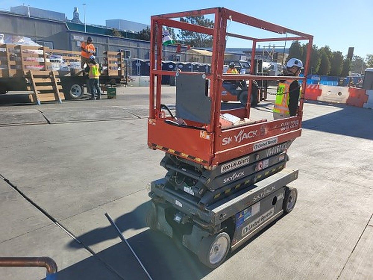 2015 SKYJACK SJIII3219 for sale in Las Vegas, NV