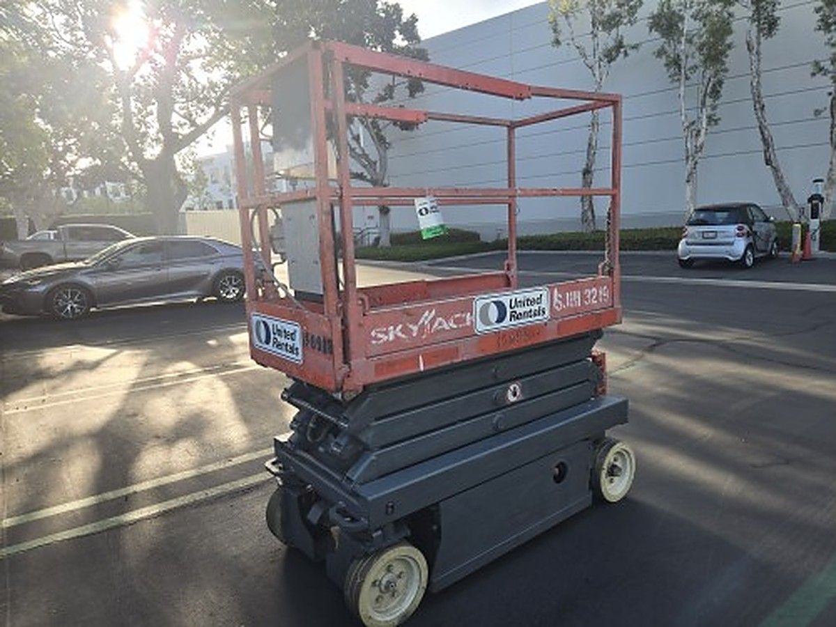 2015 SKYJACK SJIII3219 for sale in Las Vegas, NV