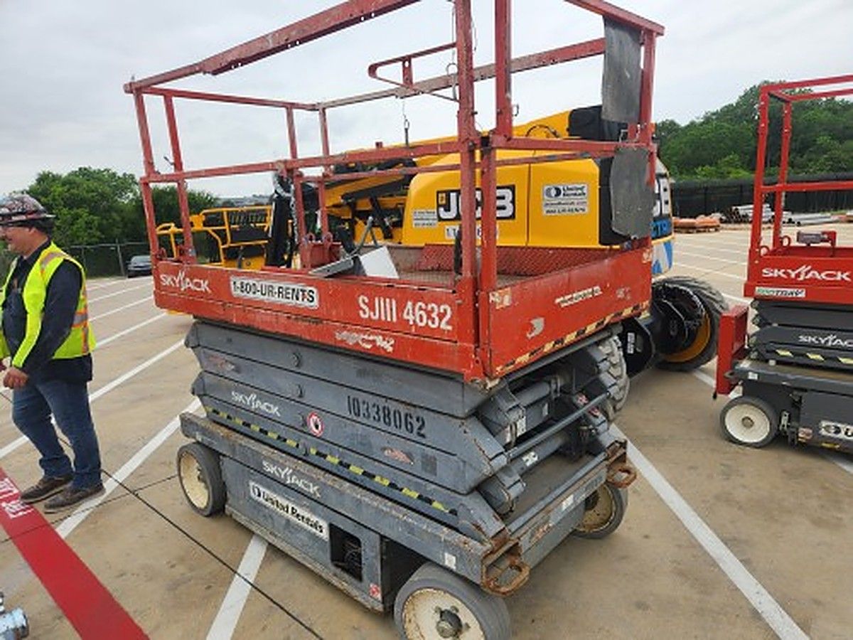 SKYJACK SJIII4632 photo 2