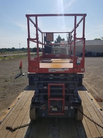 2015 SKYJACK SJIII4632 Scissor Lift 30-35' Electric 46-48" Wide
