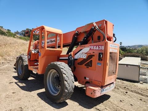 2015 SKYTRAK 6042 Forklift Variable Reach 6000# 40-49'
