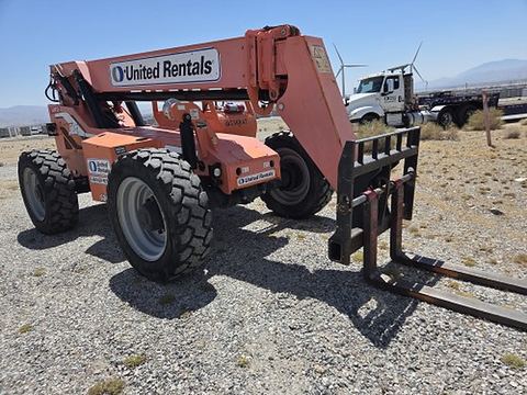 2015 SKYTRAK 6042 Forklift Variable Reach 6000# 40-49'