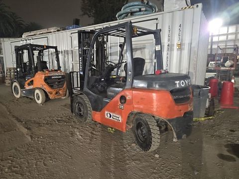 2015 TOYOTA 8FD35U Forklift Whse 8000# Diesel