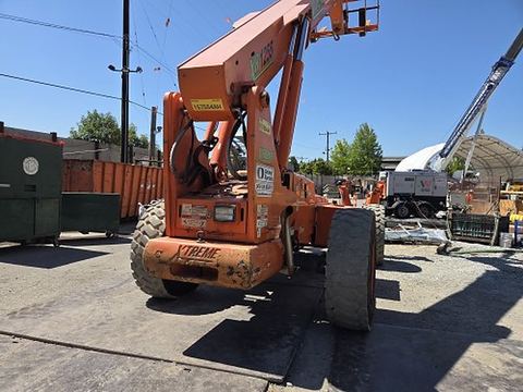 2015 XTREME XR1255 Forklift Variable Reach 12000# 53'-69'