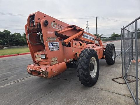 2015 XTREME XR842 Forklift Variable Reach 8000# 40-49'