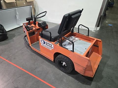 2016 COLUMBIA EX21-T-24 Industrial Electric Cart 3 Wheeled