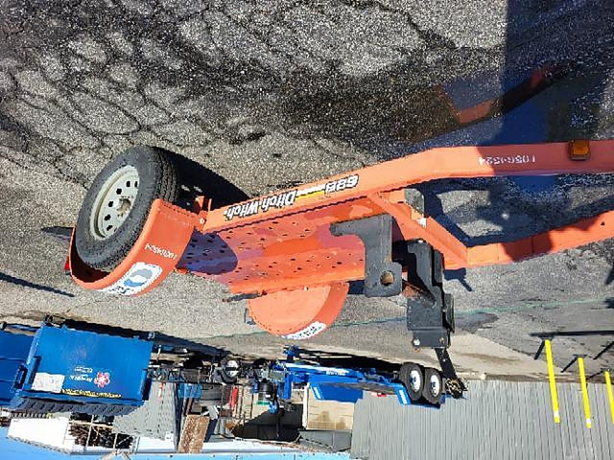 DITCHWITCH S2B photo 5