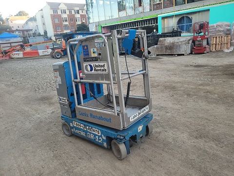 2016 GENIE GR-12 Vertical Lift 12' Elec Self Propelled