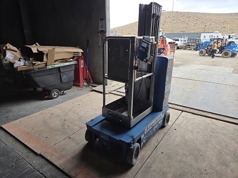 2016 GENIE GR-20 Vertical Lift 18-20' Elec Self Propelled