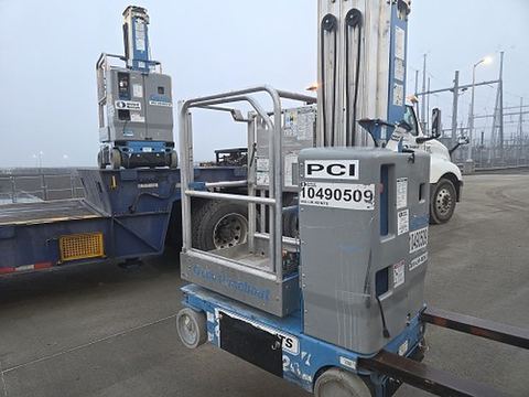 2016 GENIE GR-20 Vertical Lift 18-20' Elec Self Propelled
