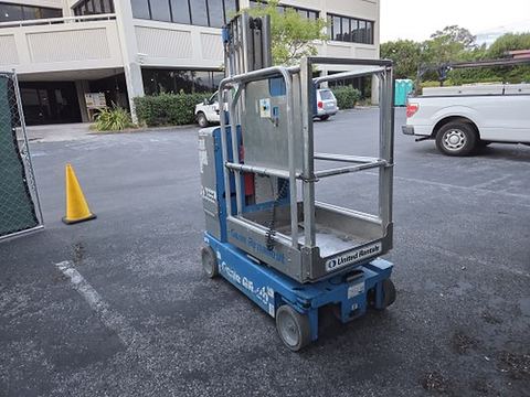 2016 GENIE GR-20 Vertical Lift 18-20' Elec Self Propelled