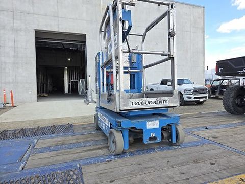 2016 GENIE GR-20 Vertical Lift 18-20' Elec Self Propelled