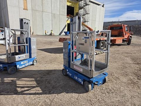 2016 GENIE GR-20 Vertical Lift 18-20' Elec Self Propelled