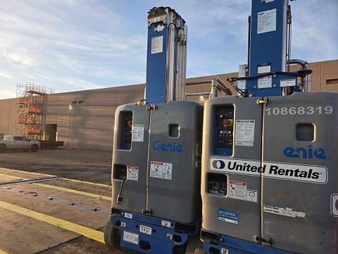 2016 GENIE GR-20 Vertical Lift 18-20' Elec Self Propelled
