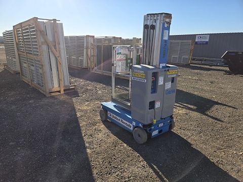 2016 GENIE GR-20 Vertical Lift 18-20' Elec Self Propelled