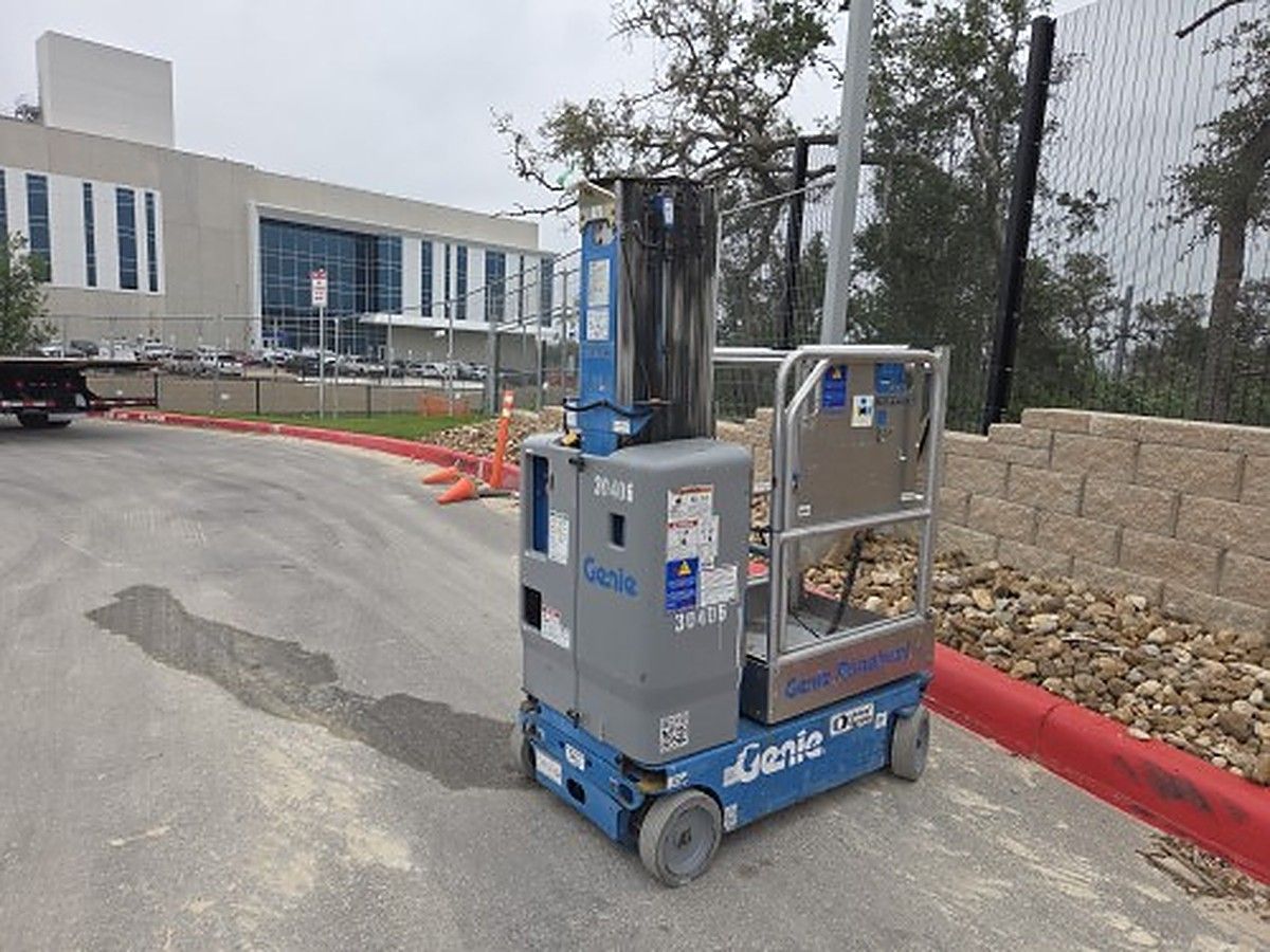 2016 GENIE GR-20 for sale in Las Vegas, NV