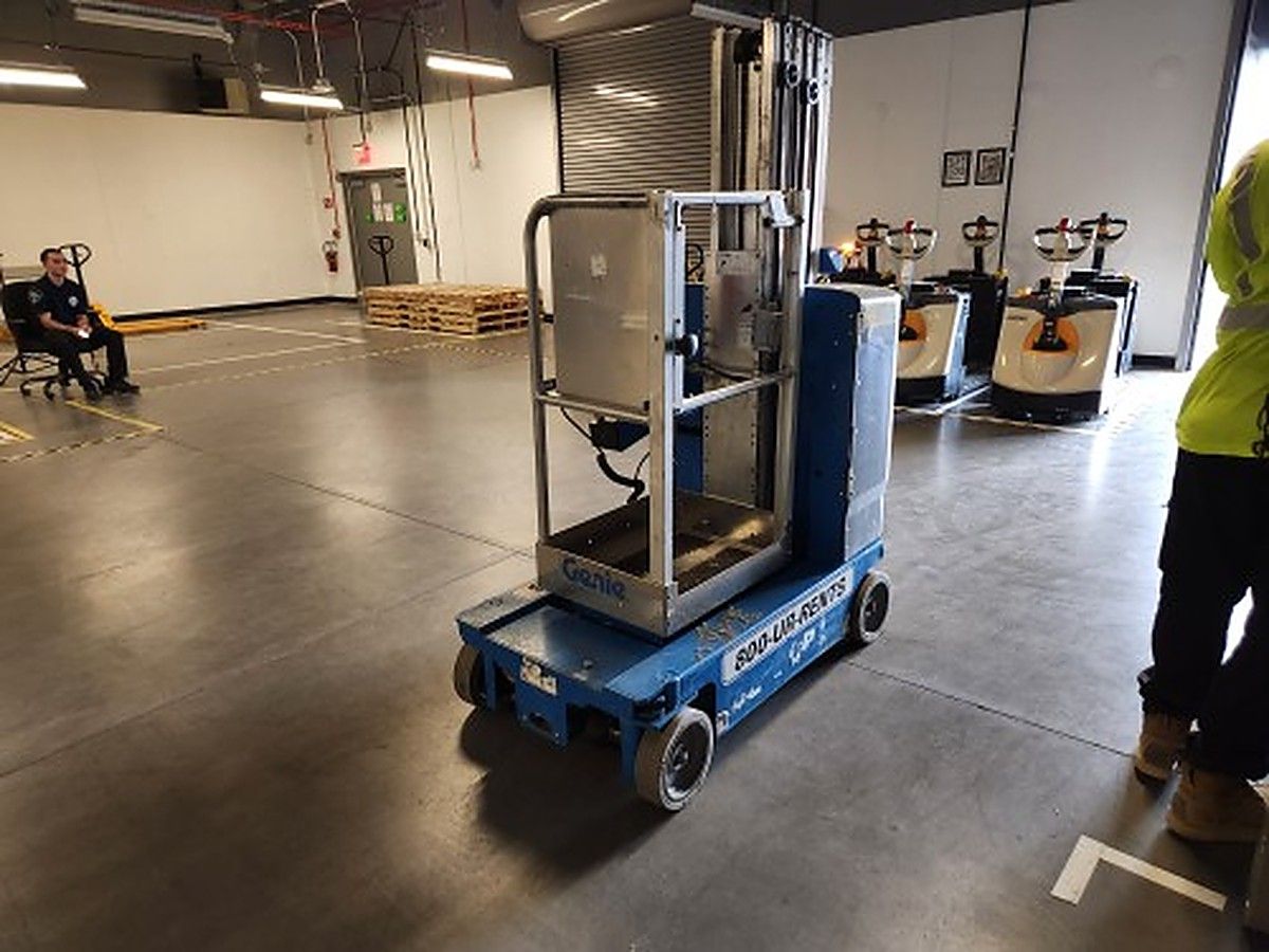 2016 GENIE GR-20 for sale in Las Vegas, NV