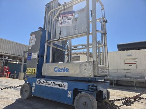 2016 GENIE GR-20 Vertical Lift 18-20' Elec Self Propelled