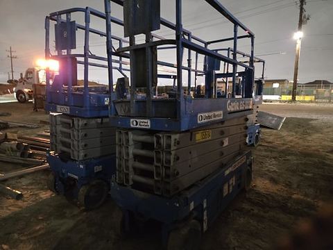 2016 GENIE GS-3232 Scissor Lift 30-33' Electric 32" Wide