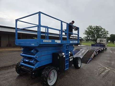 2016 GENIE GS-4390 RT Scissor Lift 36-49' Ic 4Wd