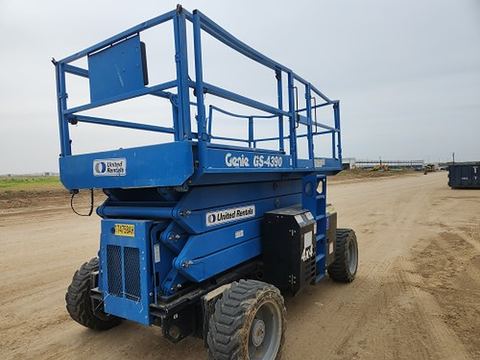 2016 GENIE GS-4390 RT Scissor Lift 36-49' Ic 4Wd