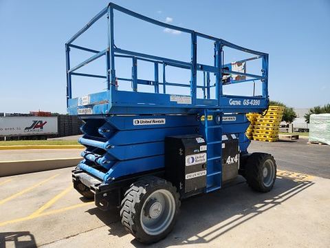 2016 GENIE GS-4390 RT Scissor Lift 36-49' Ic 4Wd
