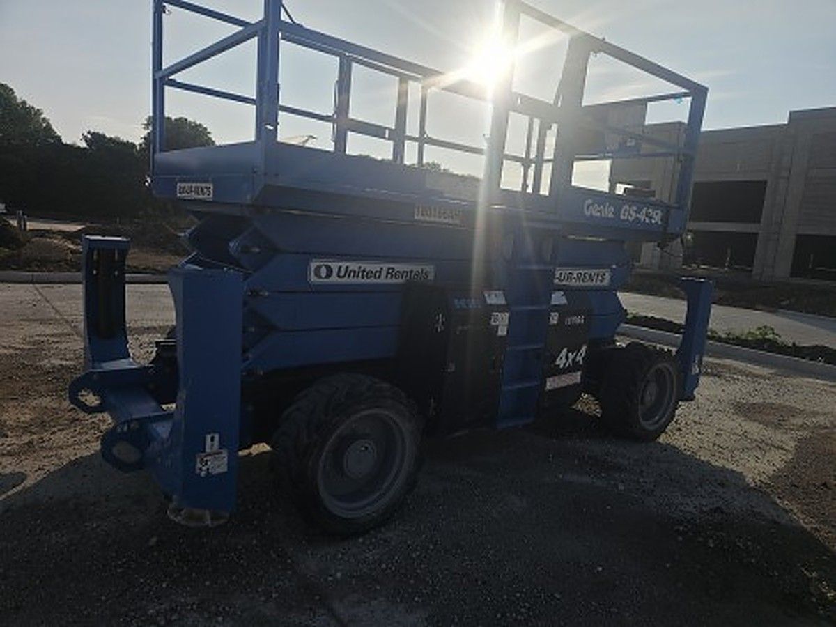 2016 GENIE GS-4390 RT for sale in Las Vegas, NV