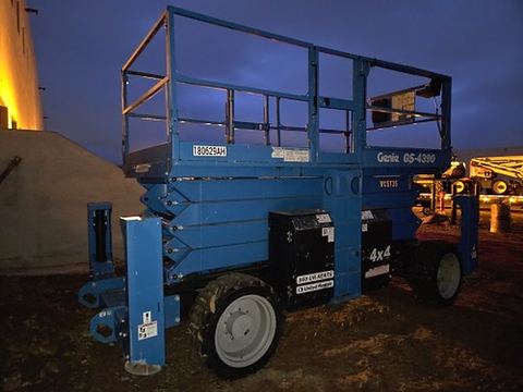 2016 GENIE GS-4390 RT Scissor Lift 36-49' Ic 4Wd