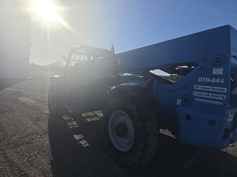 2016 GENIE GTH-844 Forklift Variable Reach 8000# 40-49'