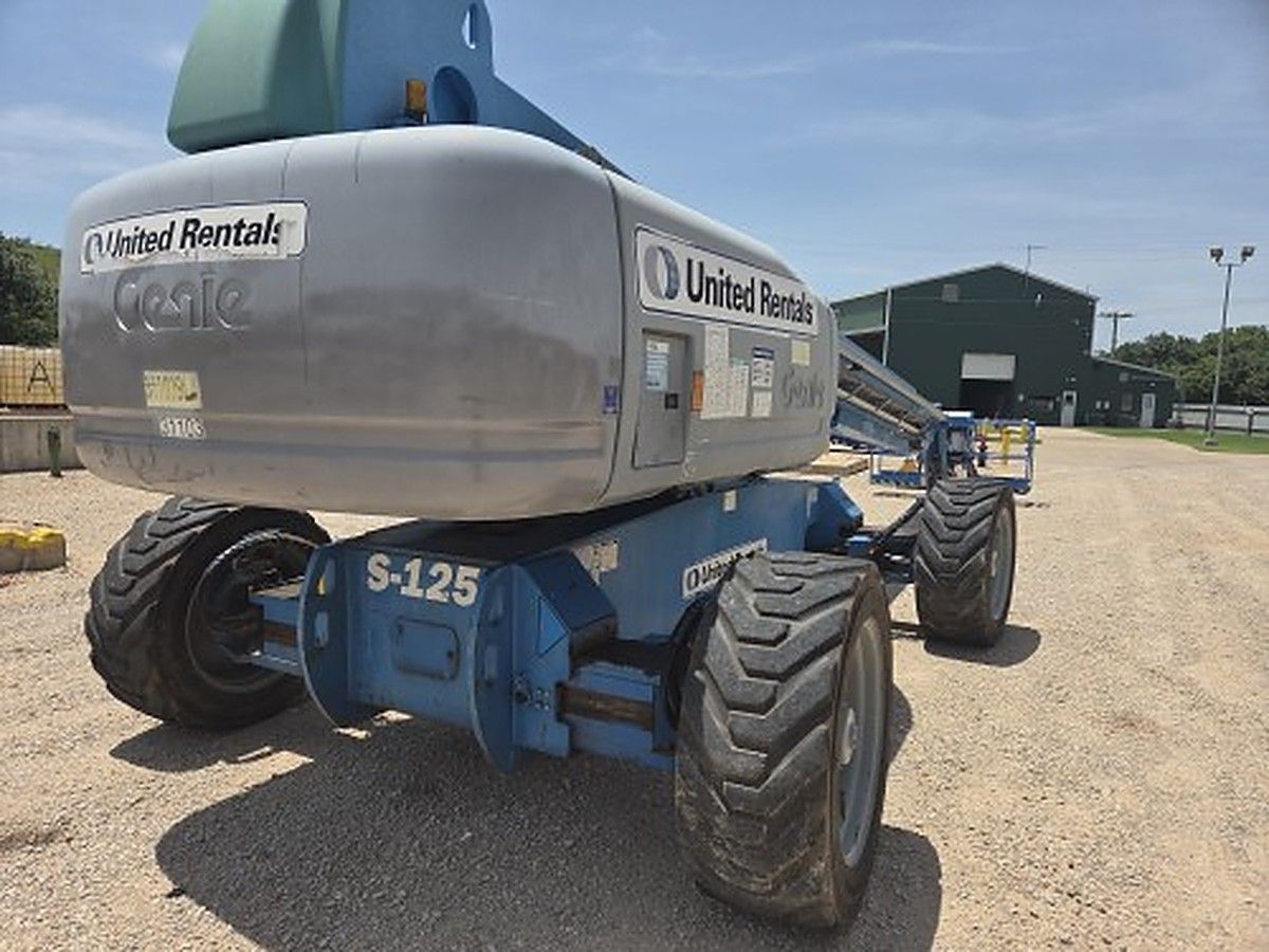 GENIE S-125 photo 2