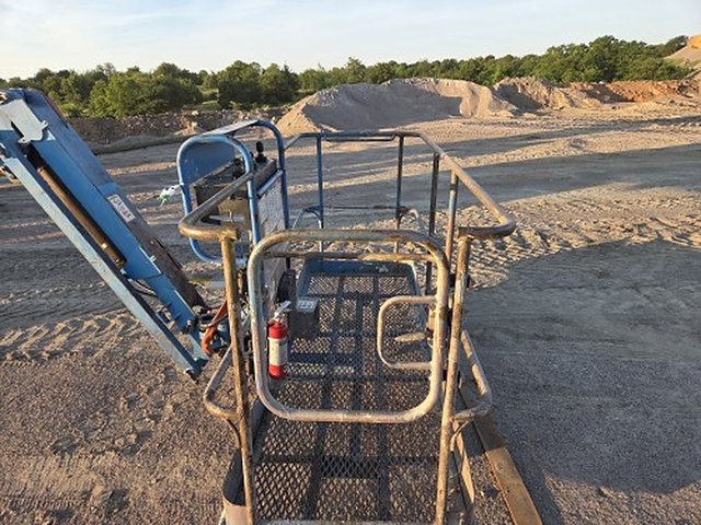 2016 GENIE S-125 for sale