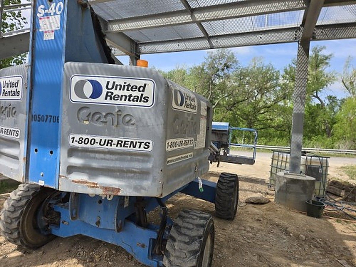 2016 GENIE S-40 for sale in Las Vegas, NV