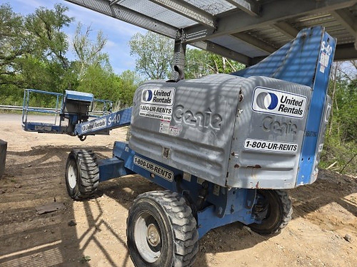 GENIE S-40 photo 6