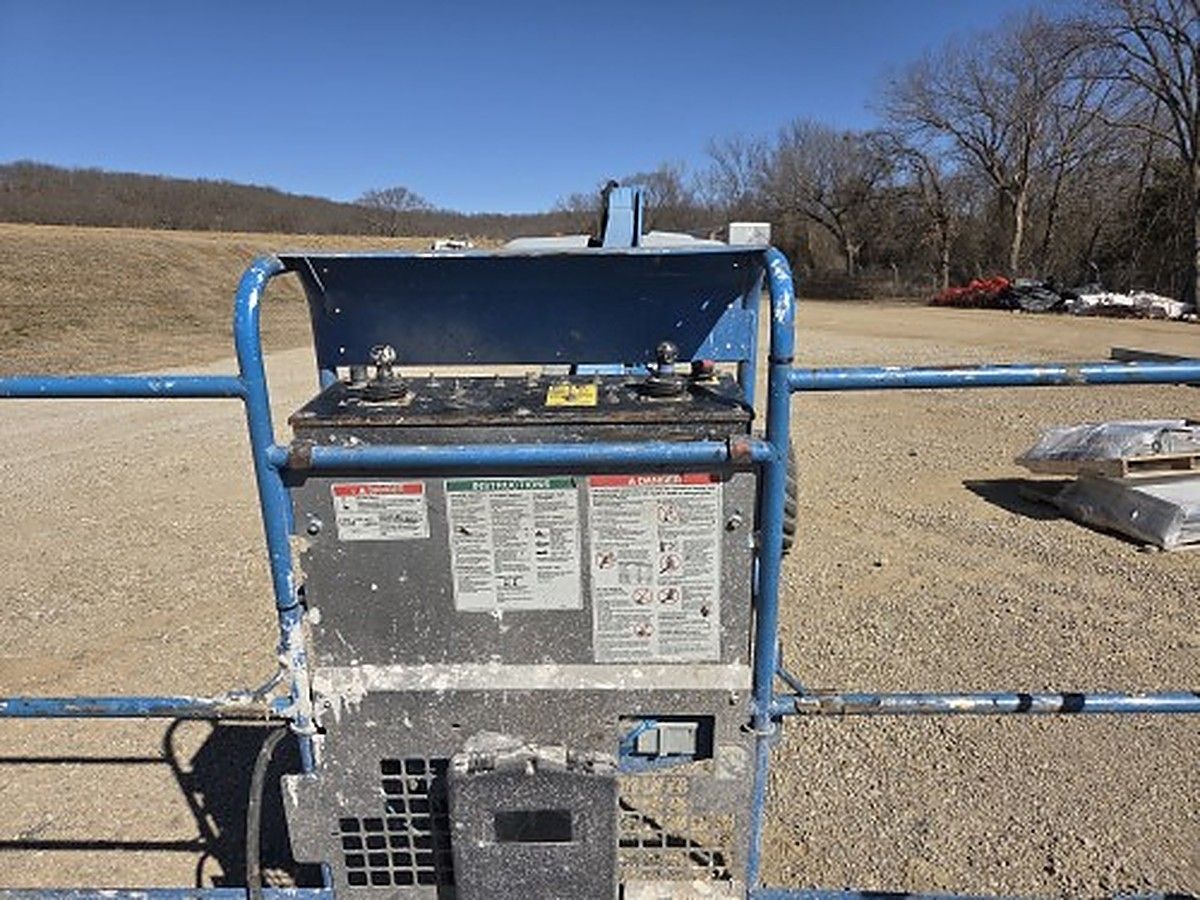 GENIE S-40 photo 9
