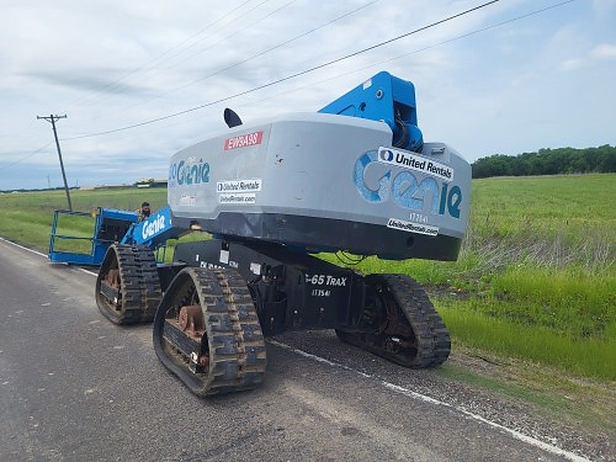 GENIE S-65TRAX photo 2
