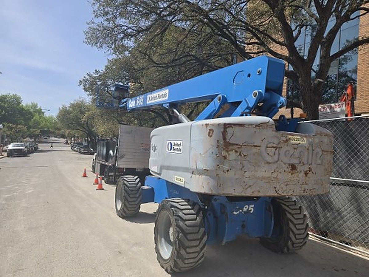 GENIE S-85 photo 8