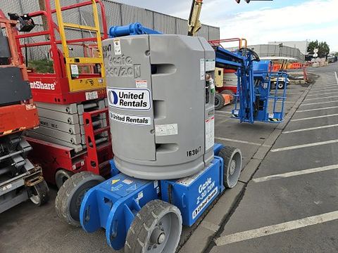2016 GENIE Z-30/20N RJ Boom 30-33' Articulating Dc