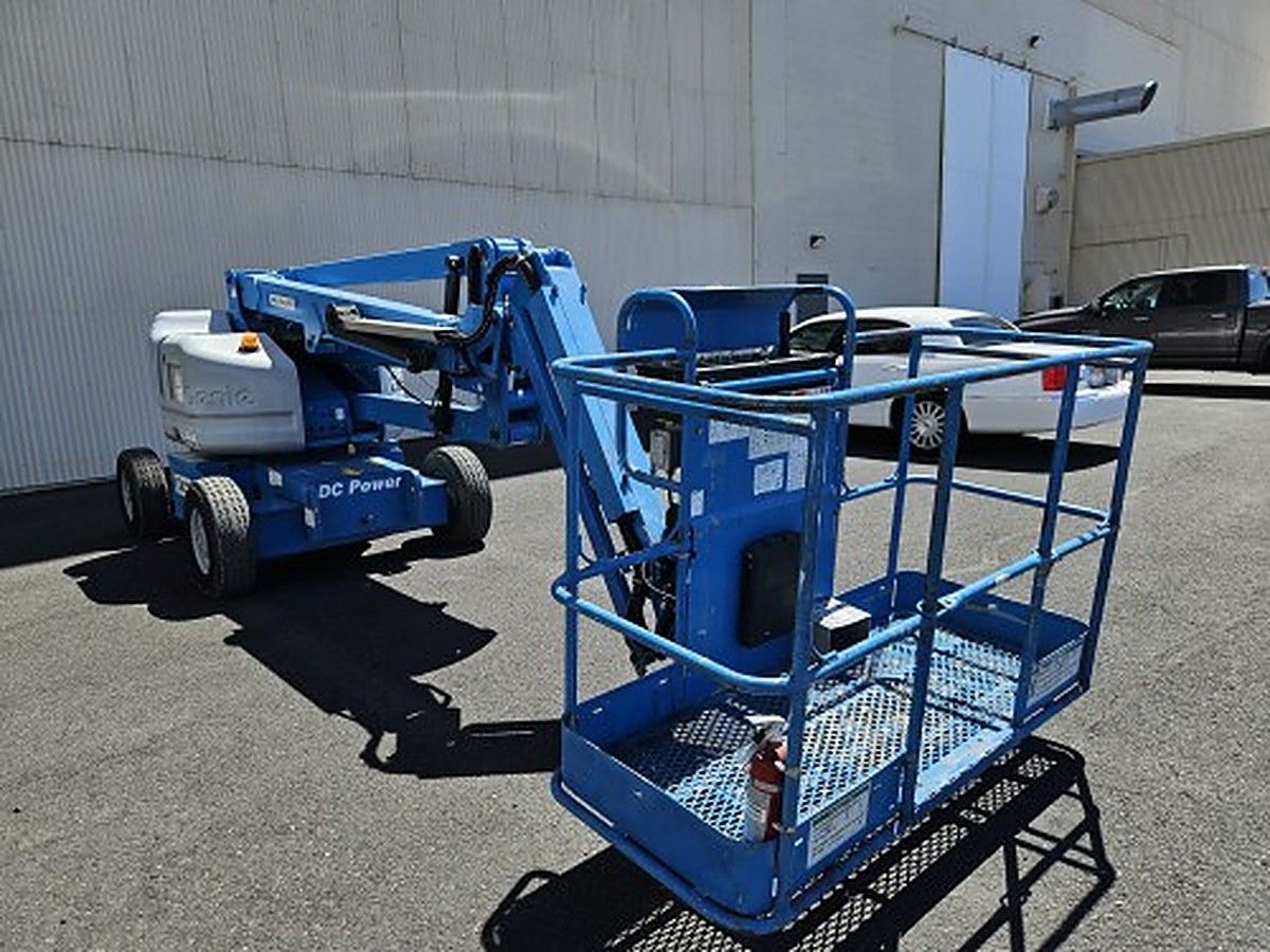 GENIE Z-45/25J DC photo 4